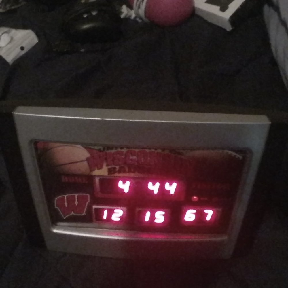 Wisconsin Badgers Alarm Clock With Thermometer - Picture 3 of 4